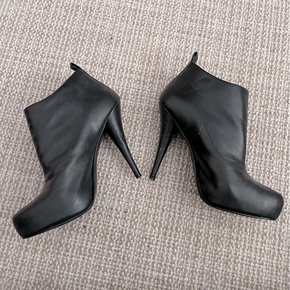 Jessica Simpson Shoes - Jessica Simpson Hager Platform Booties